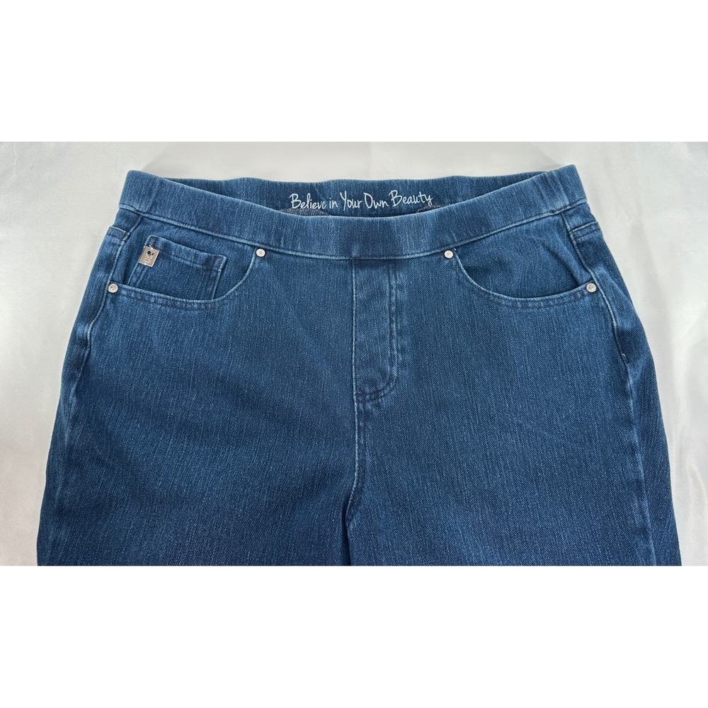 Belle by Kim Gravel Capri Jeans Women 14 Blue Lace Trim Stretch Pull On Denim - Picture 3 of 8